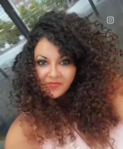 641237407: Chica busca chico en León