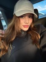 610877023: Chica busca chico en Ibiza