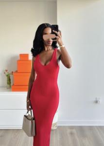 623426776: Chica busca chico en Barcelona
