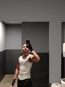 642663220: Chico busca chica en Madrid