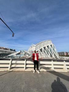 Chico busca chica en Valencia: 