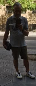 Chico busca chica en Granada: 