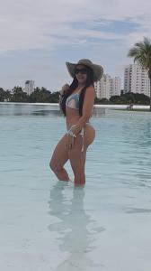 613688047: Chica busca chico en Mallorca
