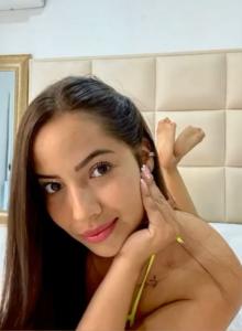 Chica busca chico en Zaragoza: Chica busca chico