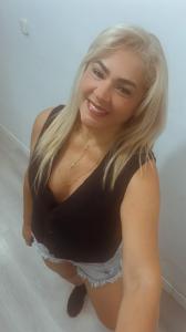 613788924: Chica busca chico en La Coruña