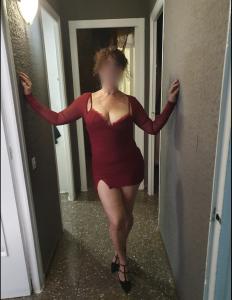 932466522: Chica busca chico en Barcelona