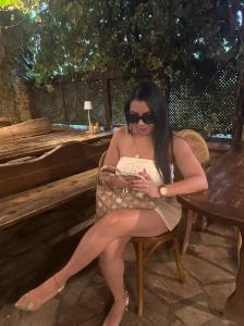 613688047: Chica busca chico en Mallorca