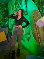 643885316: Chica busca chico en Zaragoza