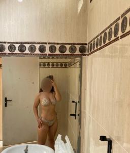 627069404: Chica busca chico en Málaga
