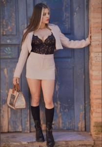 Chica busca chico en Murcia: Chica busca chico