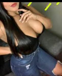 672816706: Chica busca chico en Granada