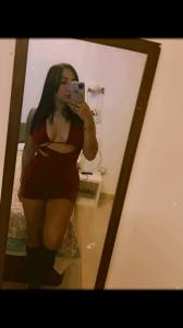 666385580: Chica busca chico en Sevilla