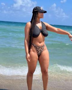 612456464: Chica busca chico en Orense