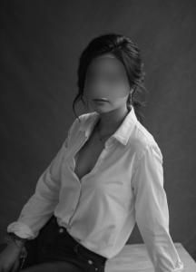 643276924: Chica busca chico en Granada