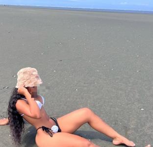 641745946: Chica busca chico en Segovia