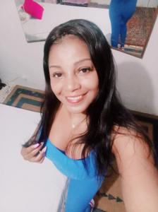 613104732: Chica busca chico en Navarra