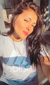 651423639: Chica busca chico en Gerona