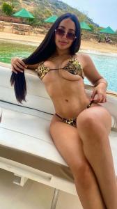 Chica busca chico en Formentera: 