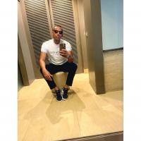 604222040: Chico busca chica en Gerona