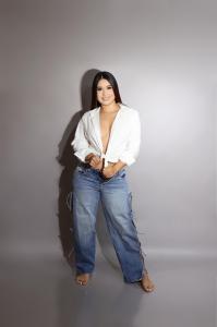 604168576: Chica busca chico en Gerona