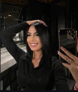 613645752: Chica busca chico en Barcelona