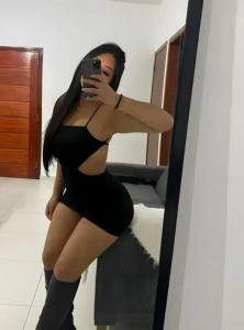 611387064: Chica busca chico en Murcia