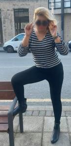 613407780: Chica busca chico en La Coruña