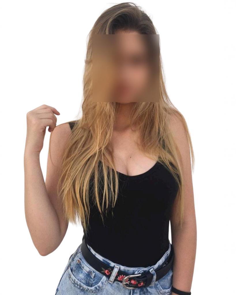 Chica busca chico en Almería: Chica busca chico