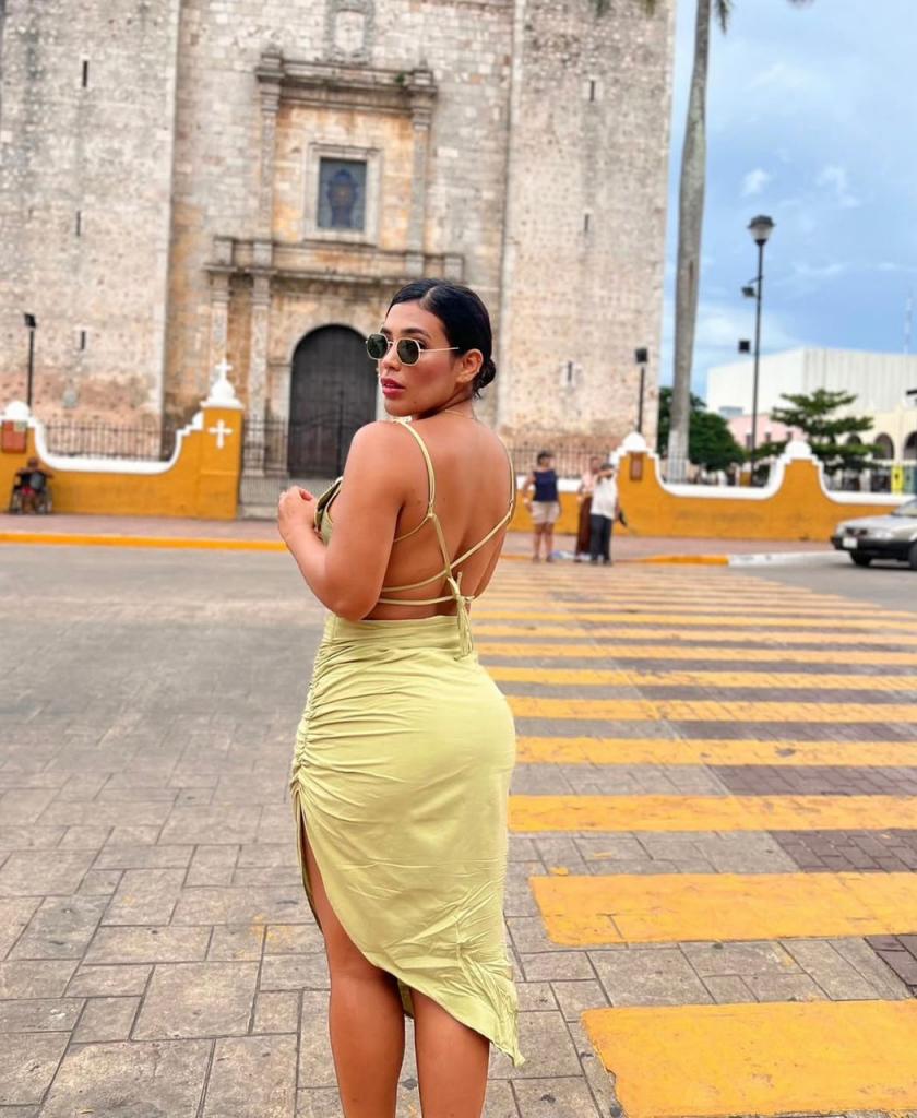611256376: Chica busca chico en Barcelona
