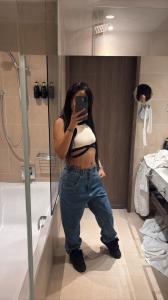607186797: Chica busca chico en Málaga