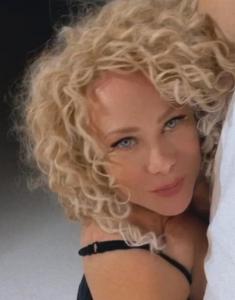 614711096: Chica busca chico en Almería