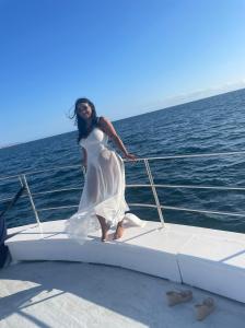 641647935: Chica busca chico en Barcelona