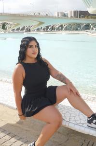 Chica busca chico en Valencia: Chica busca chico