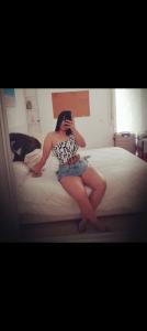 672956495: Chica busca chico en Zaragoza