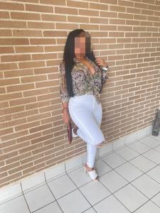 667663913: Chica busca chico en Valencia