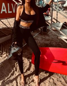 627781322: Chica busca chico en Sevilla