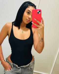 611296945: Chica busca chico en Mallorca