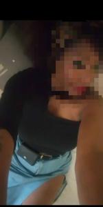 641809452: Chica busca chico en Lérida