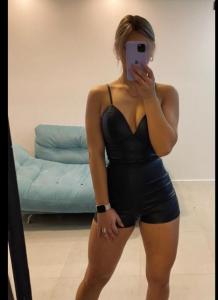 631391761: Chica busca chico en Tarragona