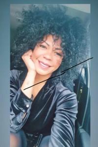 Chica busca chico en Málaga: Chica busca chico