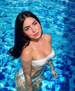 607145638: Chica busca chico en Mallorca