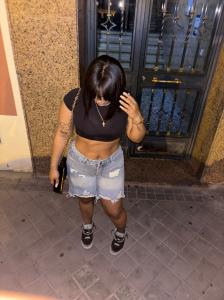 614710932: Chica busca chico en La Coruña