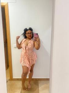 614710932: Chica busca chico en La Coruña