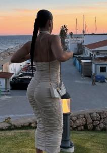 625996064: Chica busca chico en La Coruña