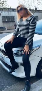 613407780: Chica busca chico en La Coruña