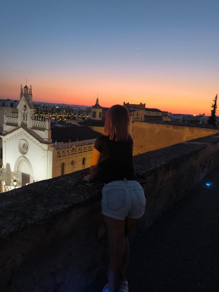 613518164: Chica busca chico en Toledo