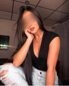 692305933: Chica busca chico en Lérida