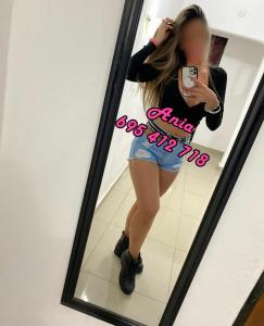 695412718: Chica busca chico en Murcia