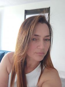 643335048: Chica busca chico en Almería