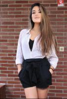 617746381: Chica busca chico en Madrid